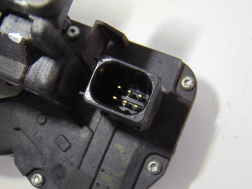  CERRADURA PUERTA TRASERA IZQUIERDA CHEVROLET CAPTIVA 