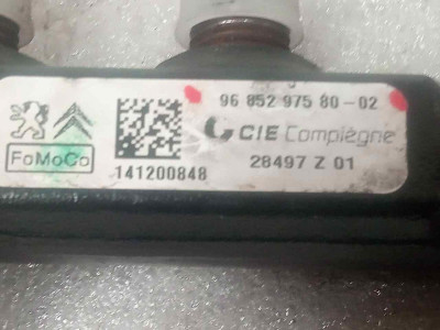 RAMPA INYECTORA, FORD, FOCUS BERLINA (CB8)