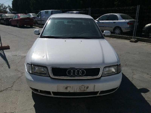  AUDI A4 BERLINA (B5) 