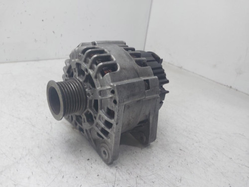 ALTERNADOR Nissan PRIMERA BERLINA (P12) 