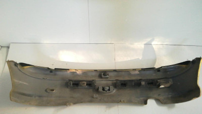 PARAGOLPES TRASERO