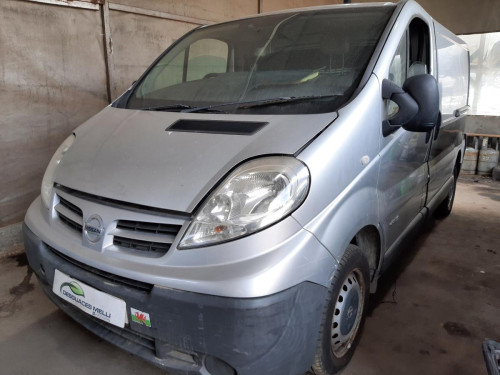 NISSAN PRIMASTAR (X83) — vehículo donante para recambios 