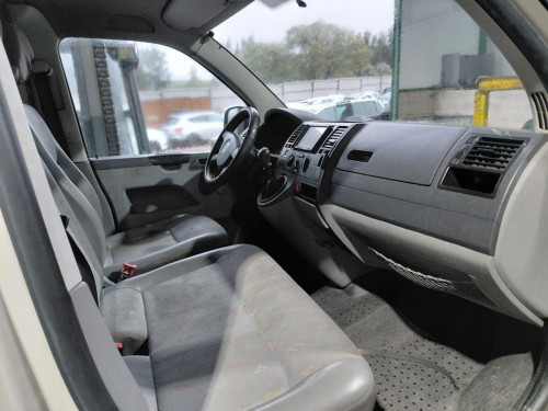  VOLKSWAGEN T5 TRANSPORTER FURGÓN/COMBI (7H) 