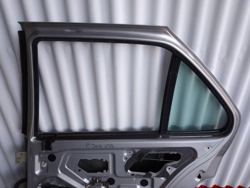PUERTA TRASERA DERECHA PEUGEOT 306 3/5 PT. / 4 PT. (S2) 