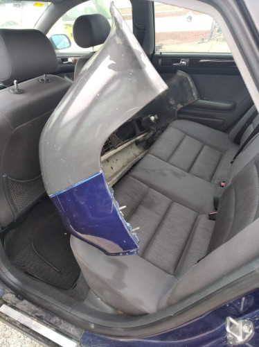  AUDI A6 BERLINA (4B2) 