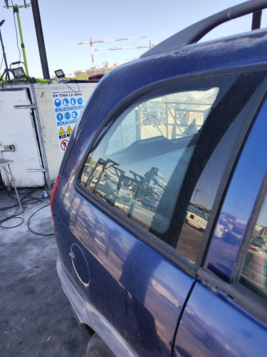 LUNA CUSTODIA TRASERA DERECHA Opel ZAFIRA A 