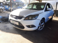 FORD FOCUS BERLINA (CB4)