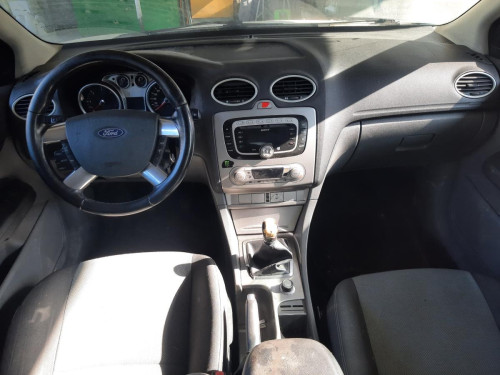  FORD FOCUS BERLINA (CB4) 