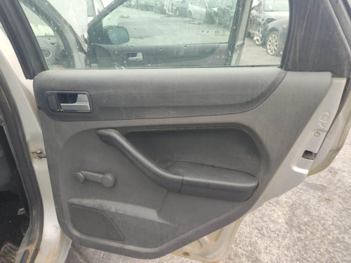  GUARNECIDO PUERTA TRASERA DERECHA FORD FOCUS BERLINA (CAP) 