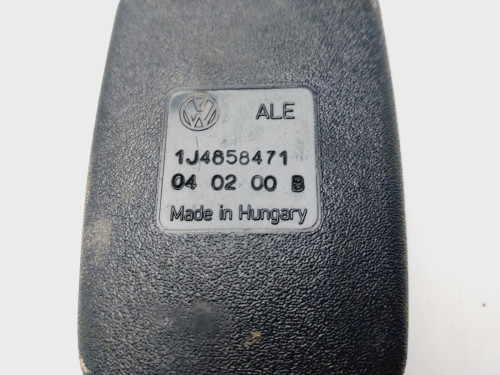 ENGANCHE CINTURON DELANTERO IZQUIERDO Volkswagen GOLF IV BERLINA (1J1)(10.1997) 