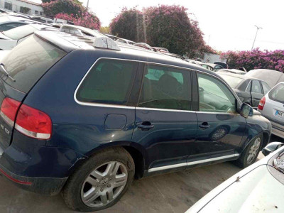 VOLKSWAGEN TOUAREG (7LA)