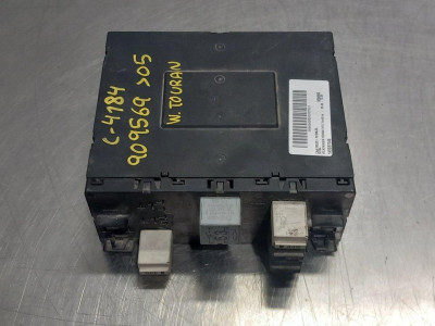 CAJA RELES / FUSIBLES, VOLKSWAGEN, TOURAN (1T1)