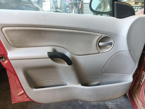 CITROEN C3 — vehículo donante para recambios 