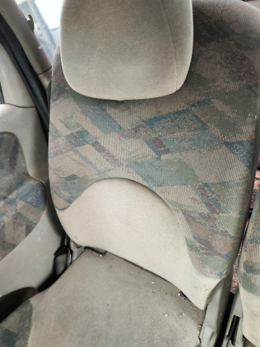 ASIENTOS TRASERO DERECHO б/у