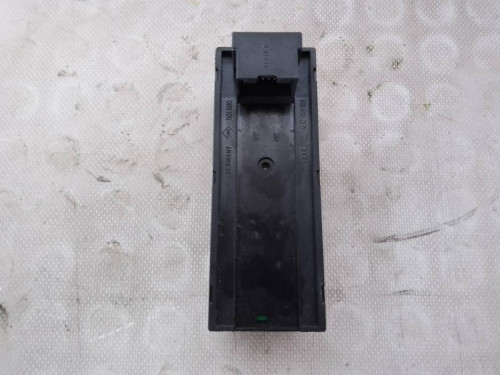 MANDO ELEVALUNAS DELANTERO IZQUIERDO Audi A3 (8L) 