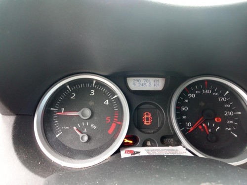  RENAULT MEGANE II BERLINA 3P 