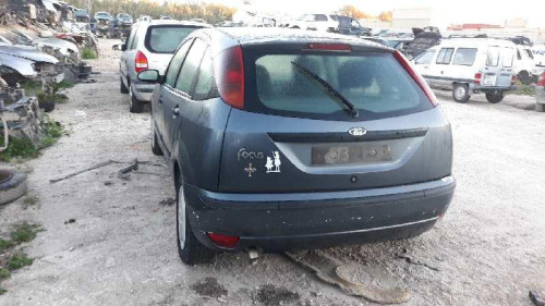  FORD FOCUS BERLINA (CAK) 