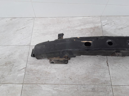 REFUERZO PARAGOLPES DELANTERO HYUNDAI TRAJET (FO) 
