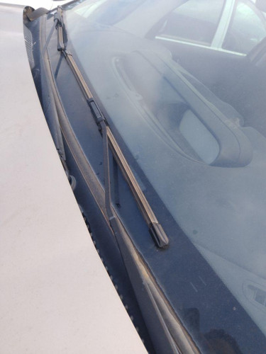 BRAZO LIMPIA DELANTERO IZQUIERDO Citroen C3 PICASSO 