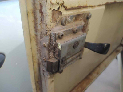 CERRADURA PUERTA DELANTERA IZQUIERDA, LAND ROVER