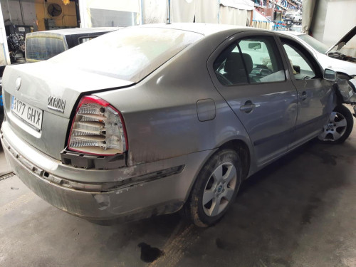  SKODA OCTAVIA BERLINA (1Z3) 