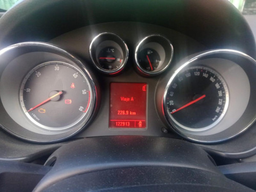  OPEL INSIGNIA BERLINA 