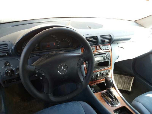  MERCEDES-BENZ CLASE C (BM 203) BERLINA 