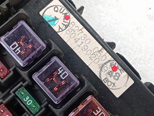  CAJA RELES / FUSIBLES, TOYOTA, AVENSIS BERLINA (T22) 