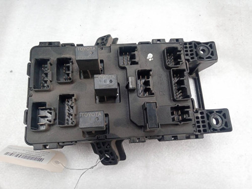  CAJA RELES / FUSIBLES, TOYOTA, AVENSIS BERLINA (T22) 