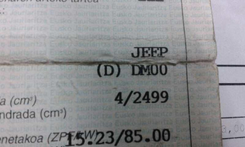  JEEP CHEROKEE (J) 