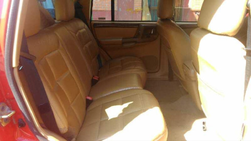  JEEP CHEROKEE (J) 