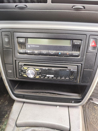 SISTEMA AUDIO / RADIO CD Volkswagen PASSAT BERLINA (3B2) 