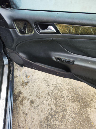  MERCEDES-BENZ CLK (BM 208) COUPE 