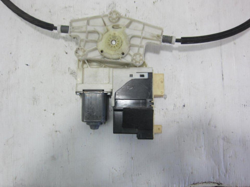  ELEVALUNAS DELANTERO DERECHO CITROEN C4 BERLINA 