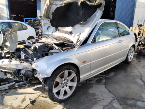  BMW SERIE 3 COUPE (E46) 