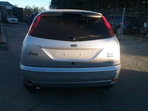  FORD FOCUS BERLINA (CAK) 