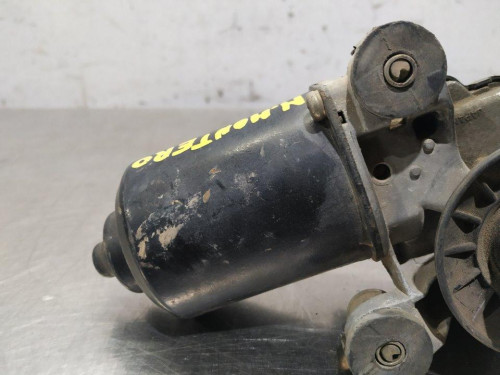  MOTOR LIMPIA DELANTERO 