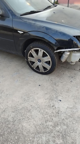 ALETA DELANTERA DERECHA Ford Mondeo Berlina (GE)(2000->) Ford Mondeo Berlina (GE)(2000->) 