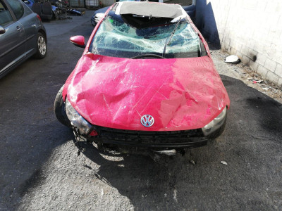 VOLKSWAGEN SCIROCCO (137)