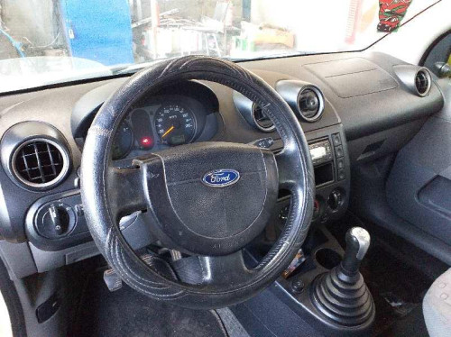  FORD FIESTA (CBK) 