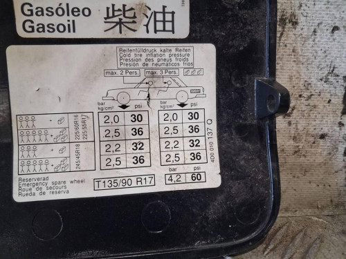 TAPA EXTERIOR COMBUSTIBLE 