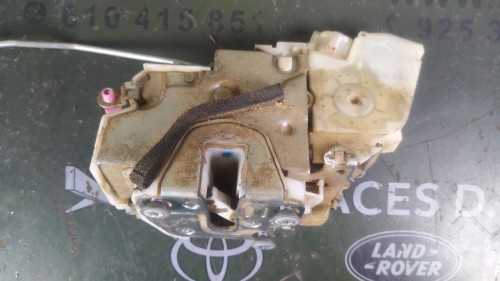 CERRADURA PUERTA DELANTERA IZQUIERDA NISSAN NAVARA PICKUP (LCD22) 