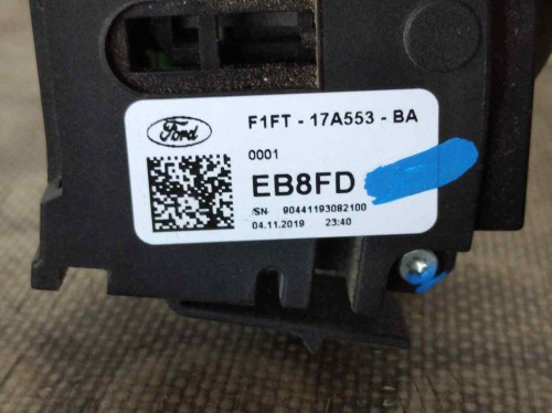 MANDO LIMPIA Ford KUGA (CBS) 