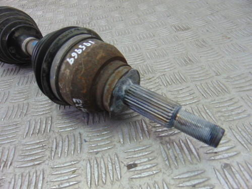 TRANSMISION DELANTERA DERECHA de segunda mano