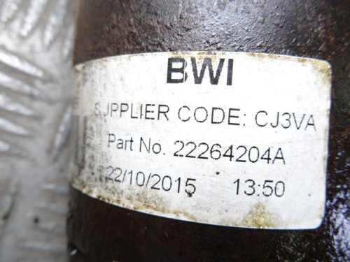 BARRA ESTABILIZADORA TRASERA de segunda mano