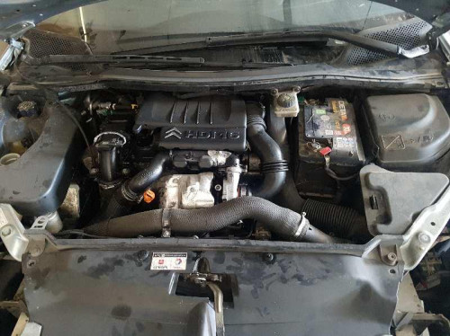  CITROEN C4 BERLINA 