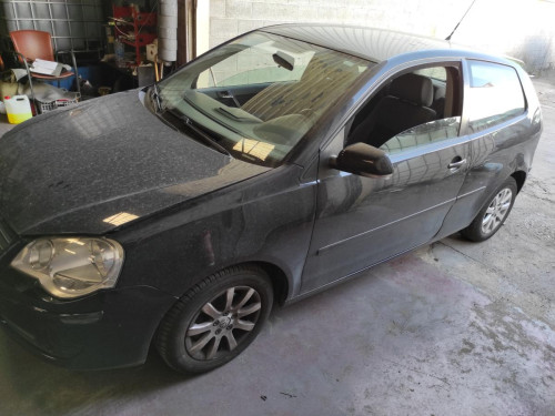 VOLKSWAGEN POLO IV (9N3) — vehículo donante para recambios 