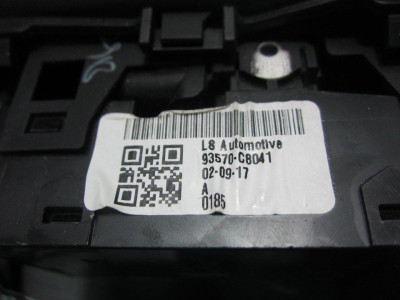 MANDO ELEVALUNAS DELANTERO IZQUIERDO, HYUNDAI, I20 (GB)