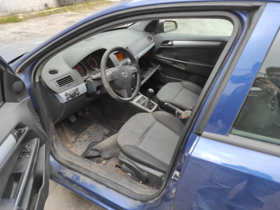 OPEL ASTRA H CARAVAN