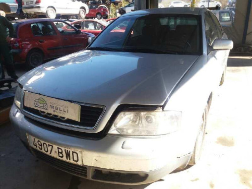  AUDI A6 BERLINA (4B2) 